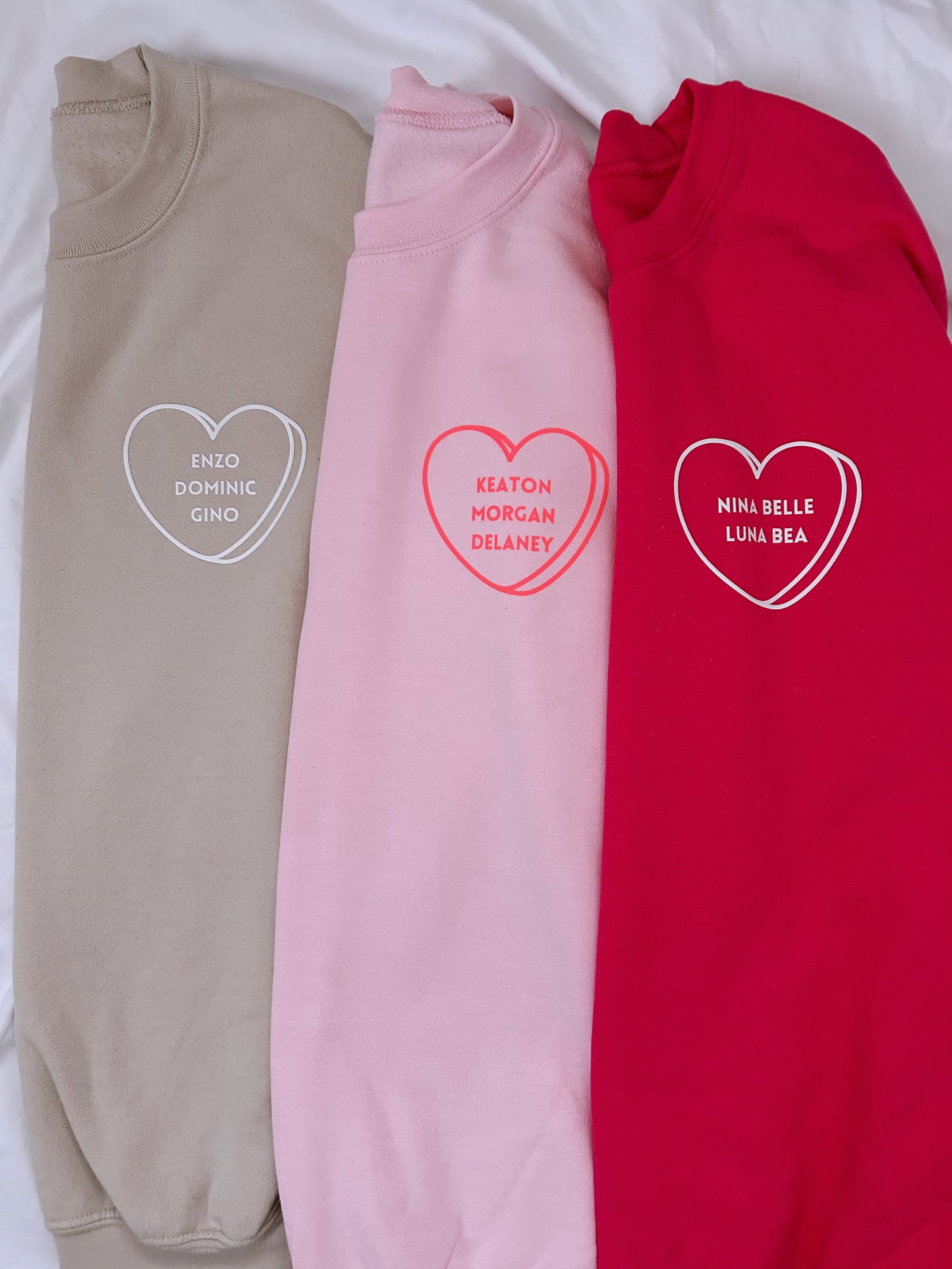 CANDY HEART CREWNECK